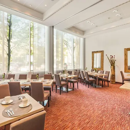 Best Western Plus Hotel Dresden City-3